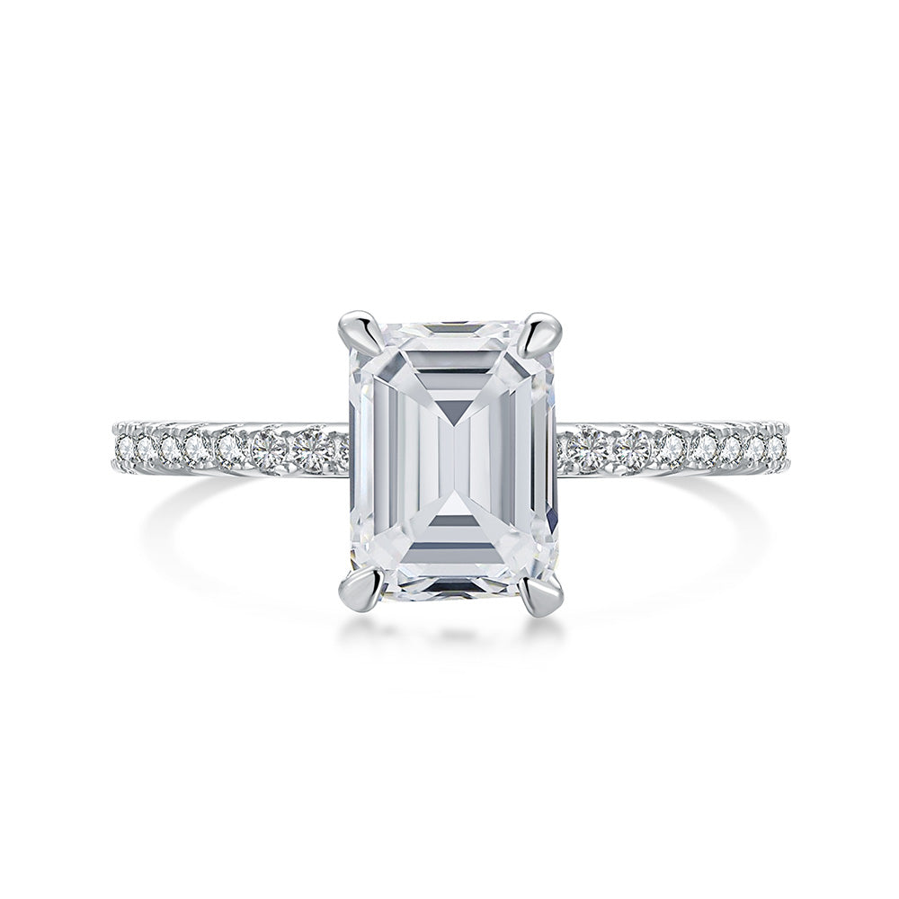 Inel din argint cu piatra emerald