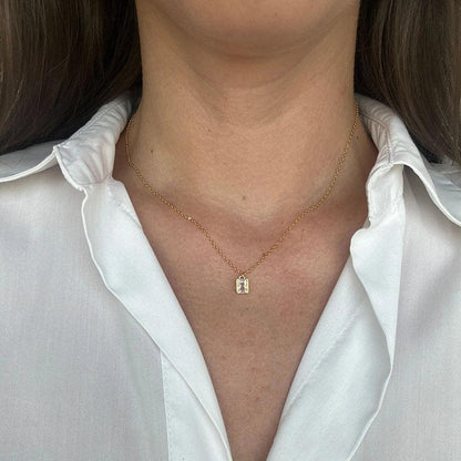 Themis, colier cu piatra din argint 925 placat cu aur 18k, detaliu produs 2