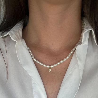 Pearl Snake, colier din argint 925 placat cu aur 18k si perle, detaliu produs 3